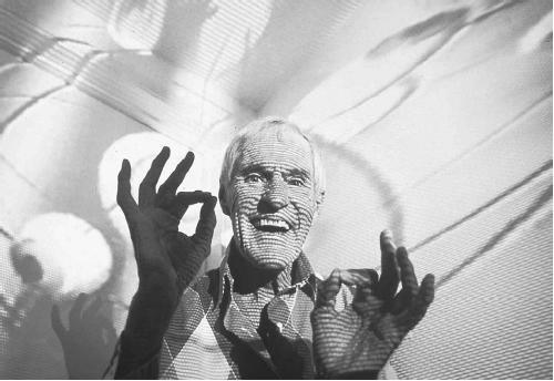 Tim Leary portrayed in a piece of computerized hallucinations artwork. (AP/WIDE WORLD PHOTOS)